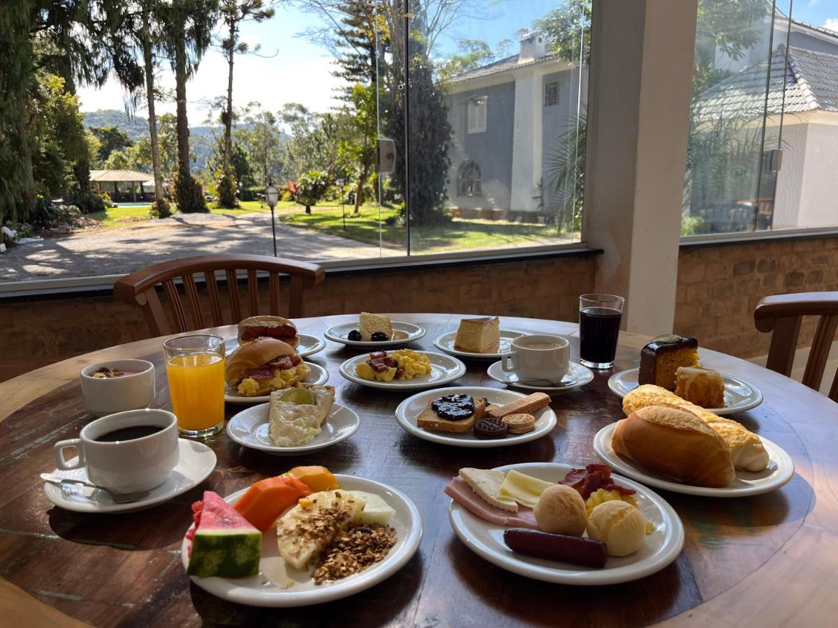Pousada Granja Santa Barbara Correas Экстерьер фото